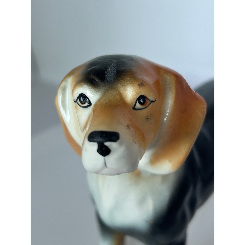 Vintage Ceramic Beagle Figurine Tricolor Dog Statue Made in Japan‎ Glossy Glaze